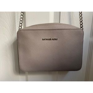 Michael Kors Cross Body Bag